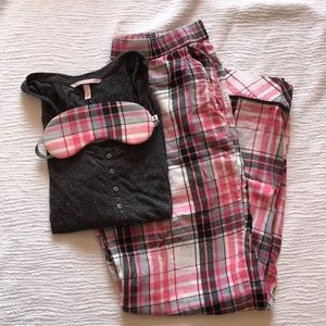 Victoria’s Secret pajama set